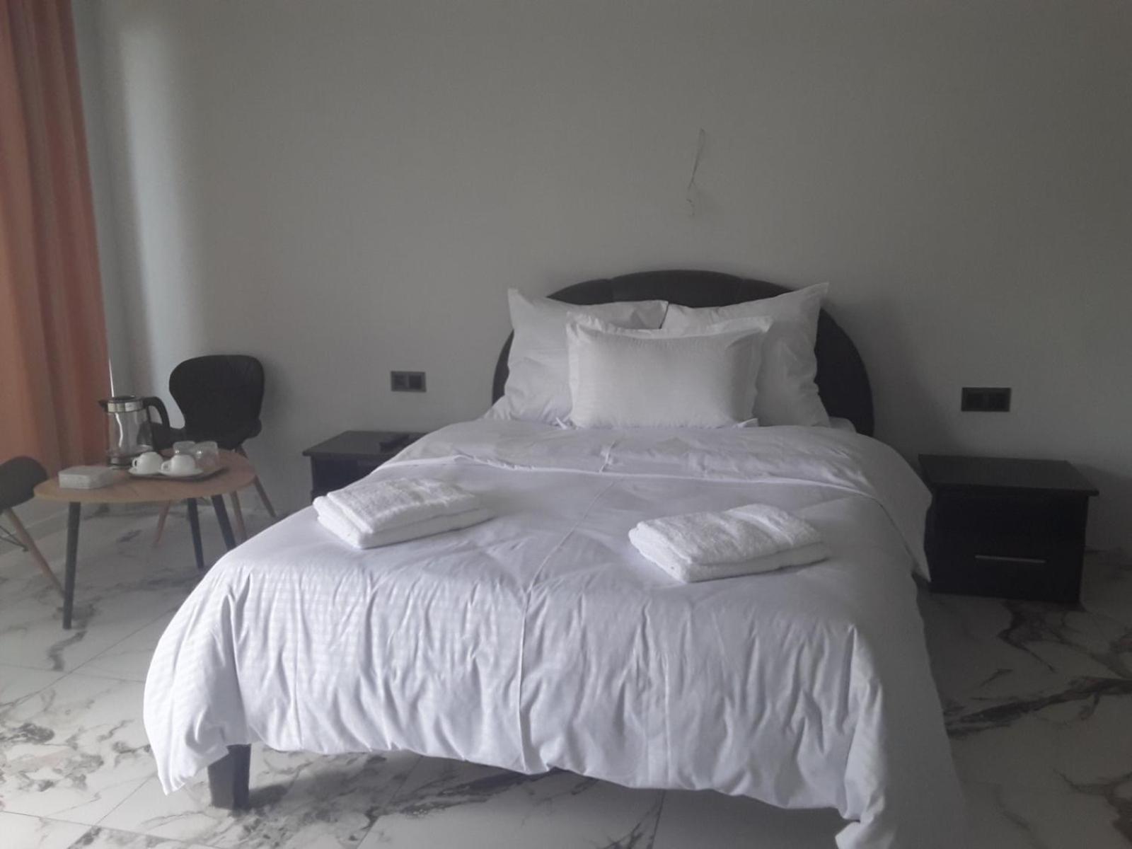 Mm House Aparthotel สเตปานาวาน ภายนอก รูปภาพ